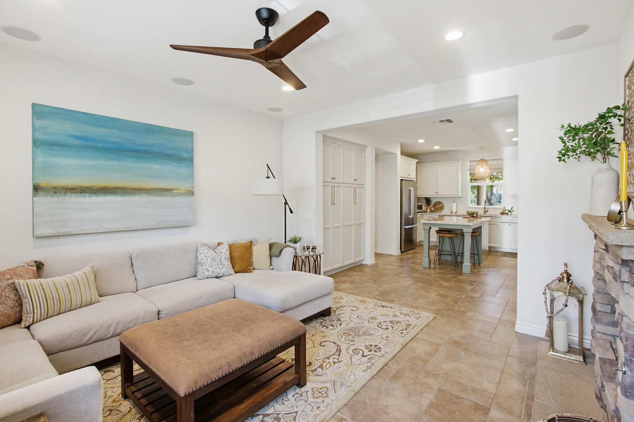 Virtual tour photo 22 of 55 for 15532 Paseo Del Sur