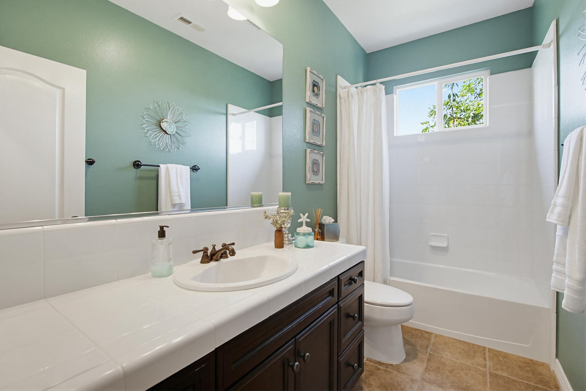 Virtual tour photo 28 of 55 for 15532 Paseo Del Sur