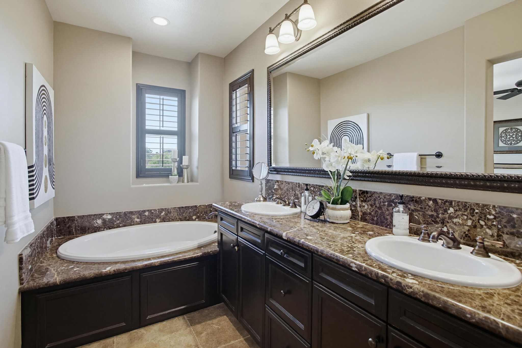 Virtual tour photo 39 of 55 for 15532 Paseo Del Sur