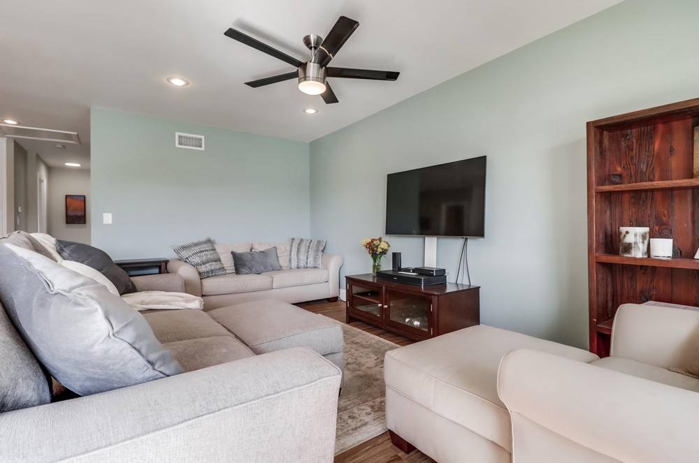 Virtual tour photo 11 of 48 for 1554 Arequipa St
