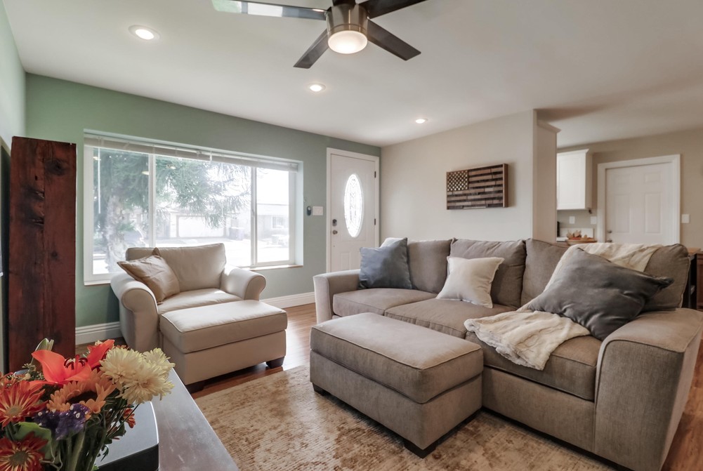 Virtual tour photo 13 of 48 for 1554 Arequipa St