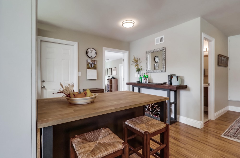 Virtual tour photo 22 of 48 for 1554 Arequipa St