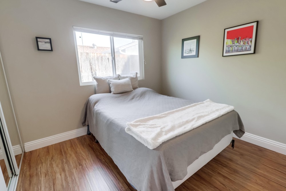 Virtual tour photo 32 of 48 for 1554 Arequipa St