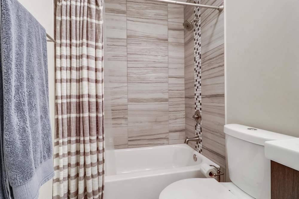 Virtual tour photo 37 of 48 for 1554 Arequipa St