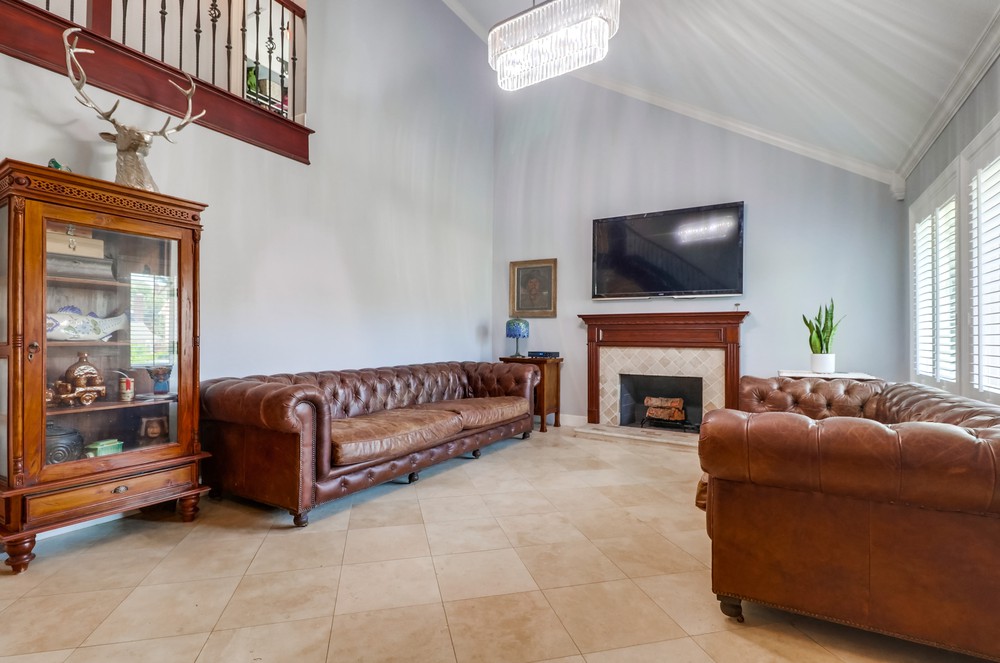 Virtual tour photo 8 of 53 for 15570 Paseo Jenghiz