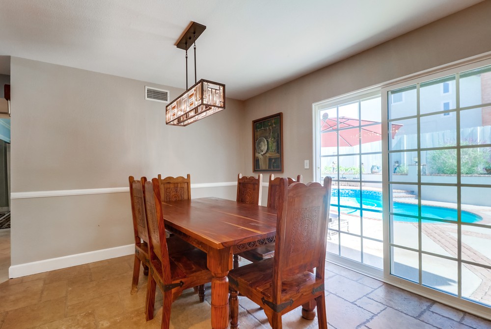 Virtual tour photo 12 of 53 for 15570 Paseo Jenghiz