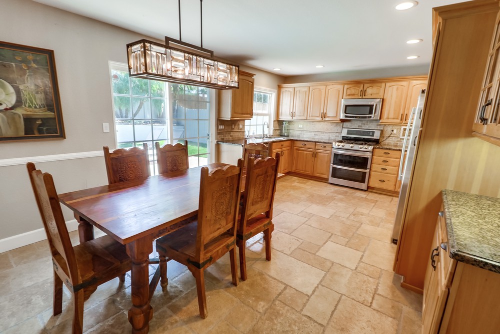 Virtual tour photo 16 of 53 for 15570 Paseo Jenghiz