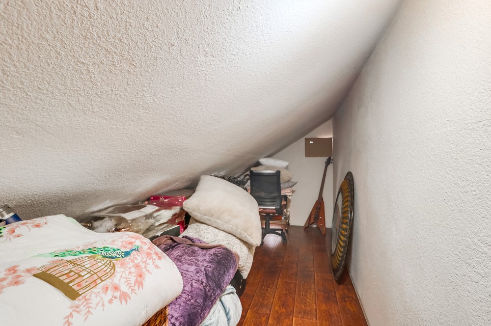 Virtual tour photo 41 of 53 for 15570 Paseo Jenghiz