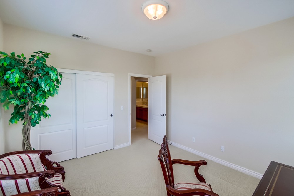 Virtual tour photo 31 of 50 for 15588 Paseo Del Sur
