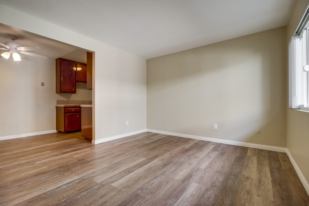 Virtual tour photo 7 of 68 for 1560 Coronado Ave