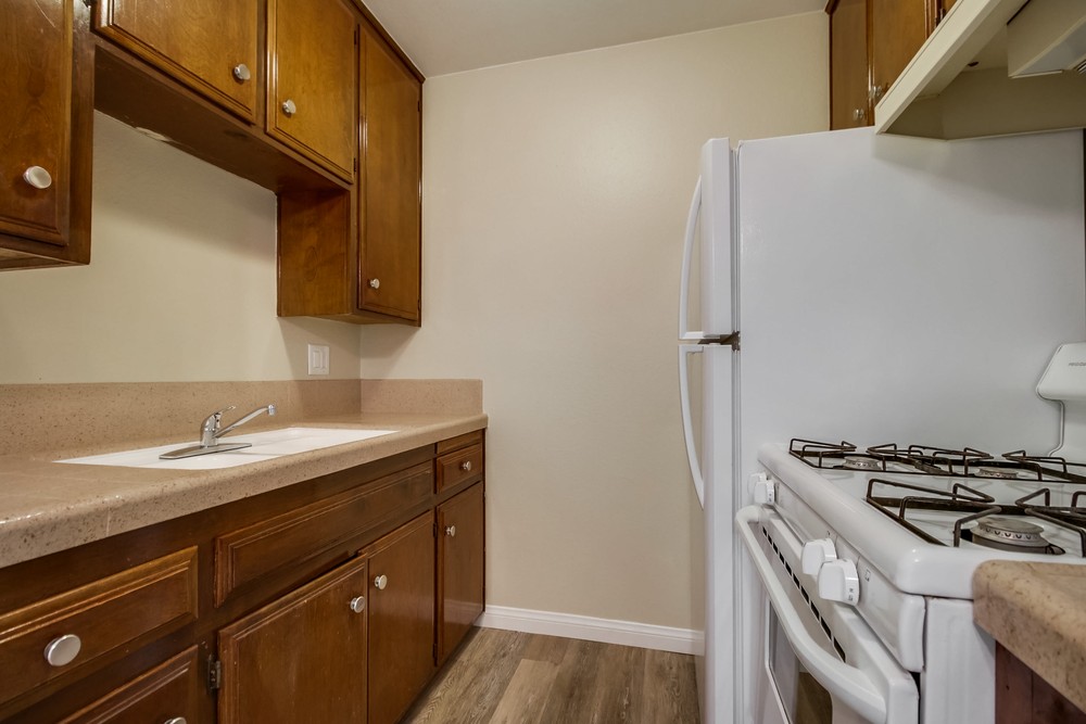 Virtual tour photo 14 of 68 for 1560 Coronado Ave