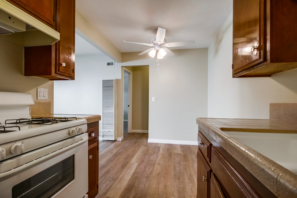 Virtual tour photo 15 of 68 for 1560 Coronado Ave