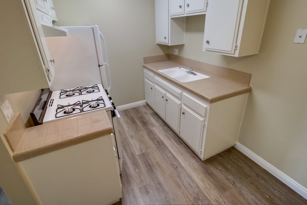 Virtual tour photo 28 of 68 for 1560 Coronado Ave