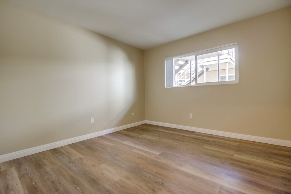 Virtual tour photo 30 of 68 for 1560 Coronado Ave