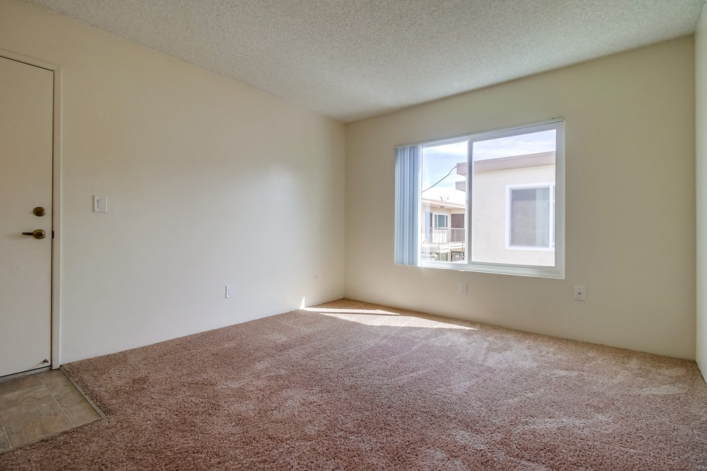 Virtual tour photo 36 of 68 for 1560 Coronado Ave