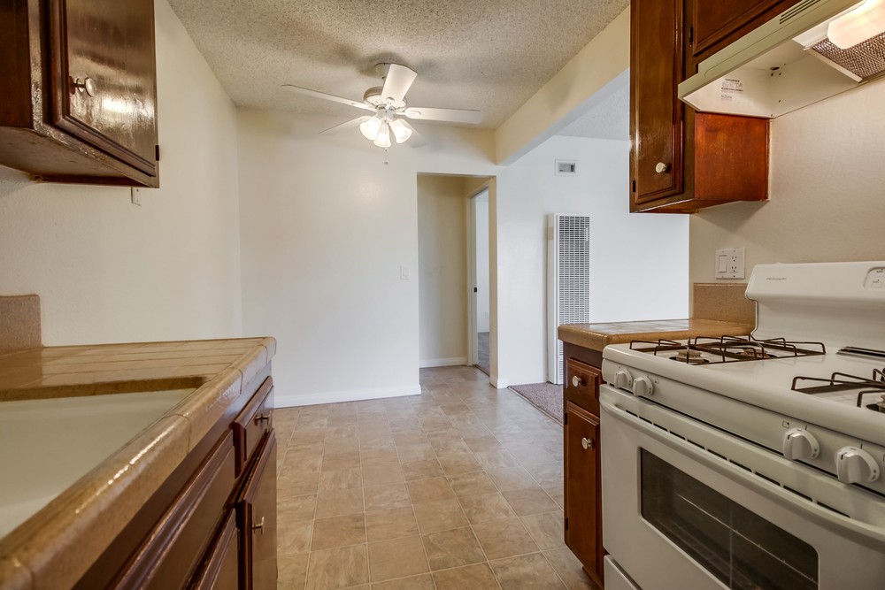Virtual tour photo 42 of 68 for 1560 Coronado Ave