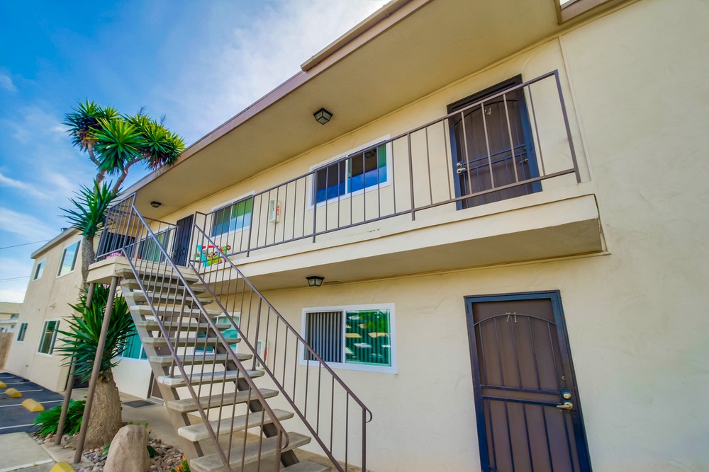 Virtual tour photo 46 of 68 for 1560 Coronado Ave