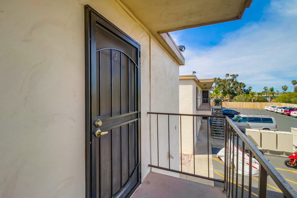 Virtual tour photo 48 of 68 for 1560 Coronado Ave