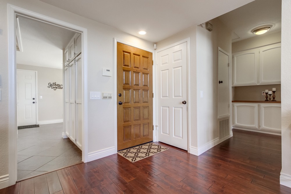 Virtual tour photo 8 of 44 for 15603 Via Marchena