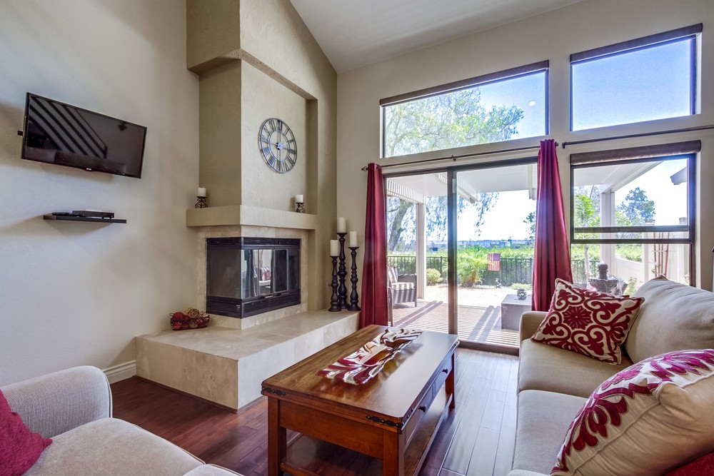 Virtual tour photo 10 of 44 for 15603 Via Marchena