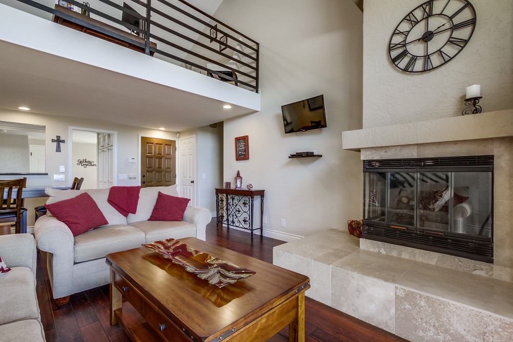 Virtual tour photo 13 of 44 for 15603 Via Marchena