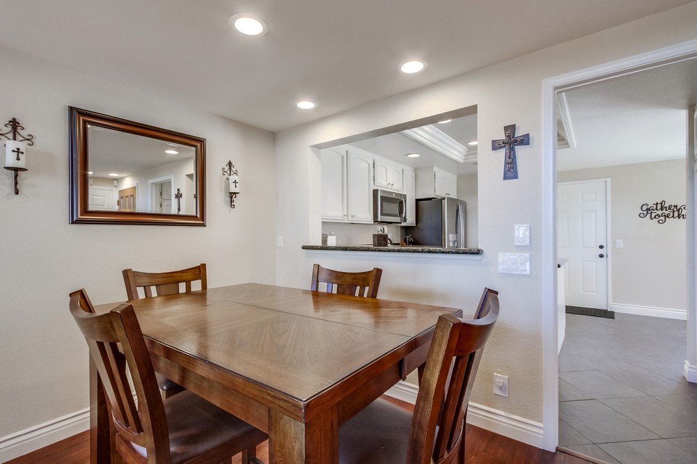 Virtual tour photo 14 of 44 for 15603 Via Marchena