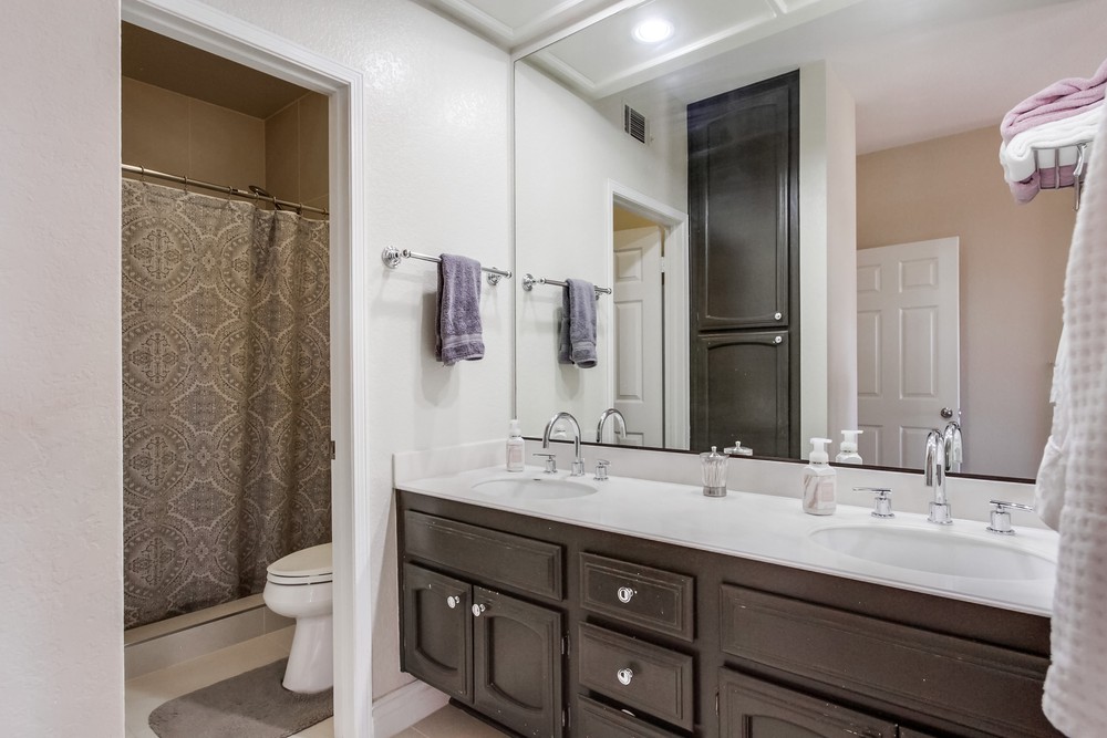 Virtual tour photo 34 of 44 for 15603 Via Marchena
