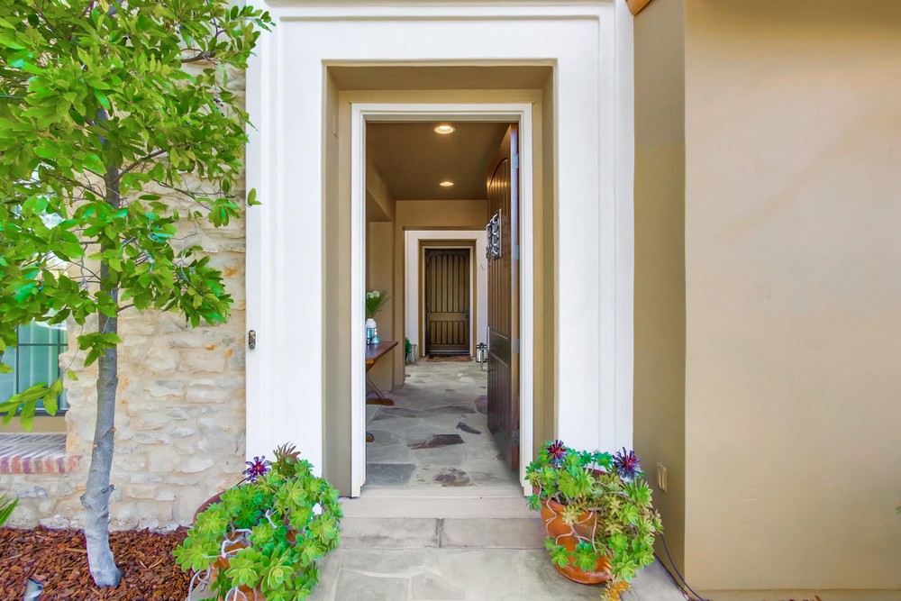 Virtual tour photo 8 of 176 for 15607 Jube Wright Ct