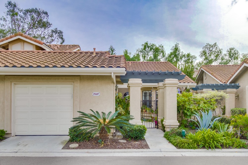 Virtual tour photo 1 of 28 for 15607 Via Marchena