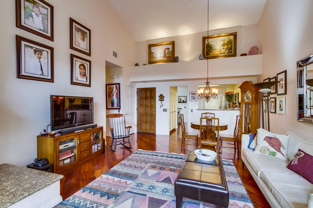 Virtual tour photo 9 of 28 for 15607 Via Marchena