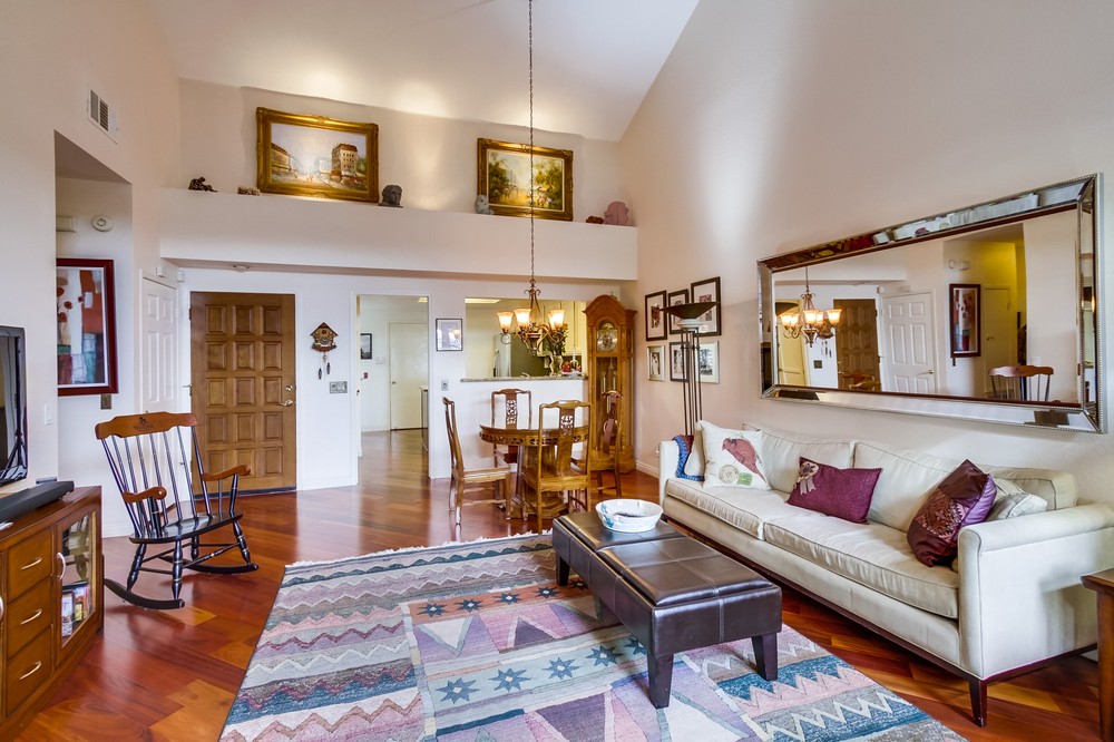 Virtual tour photo 10 of 28 for 15607 Via Marchena