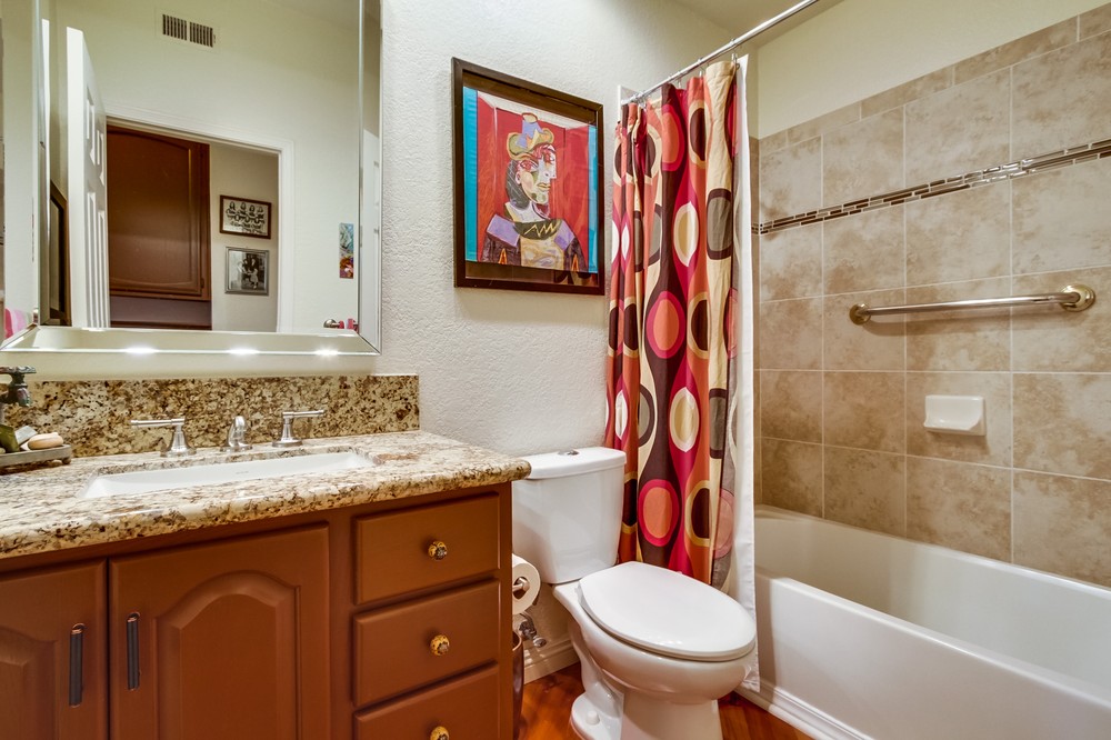 Virtual tour photo 23 of 28 for 15607 Via Marchena