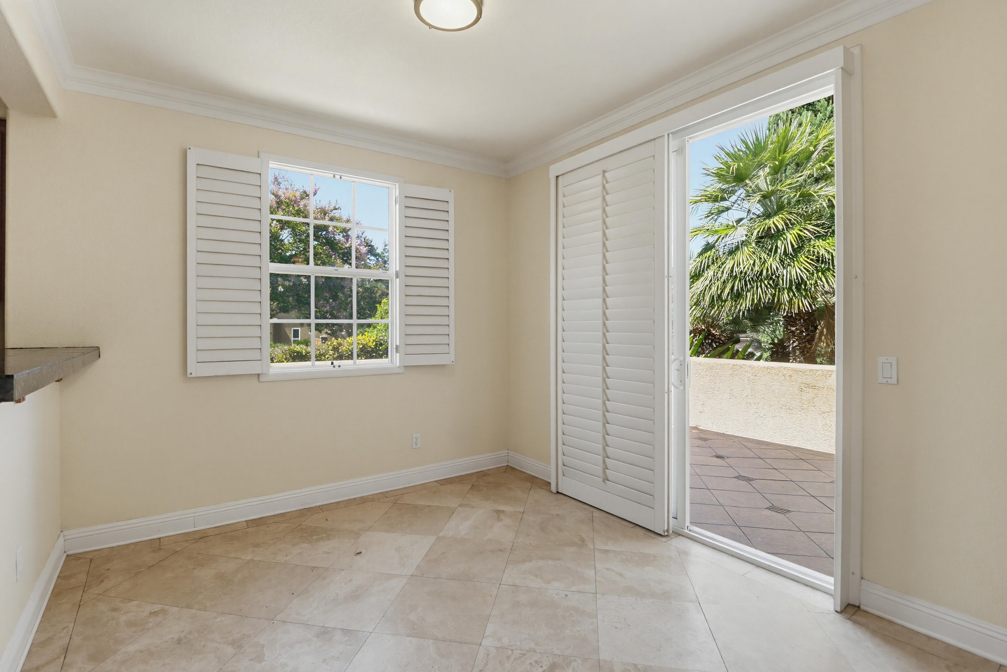 Virtual tour photo 10 of 49 for 1561 Caminito Zaragosa
