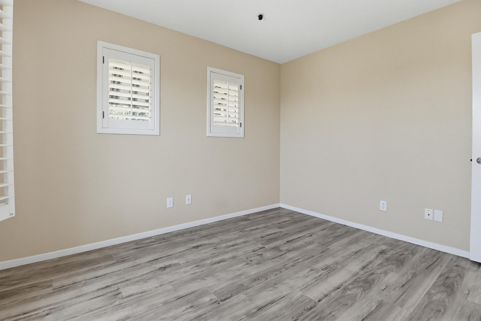 Virtual tour photo 25 of 49 for 1561 Caminito Zaragosa