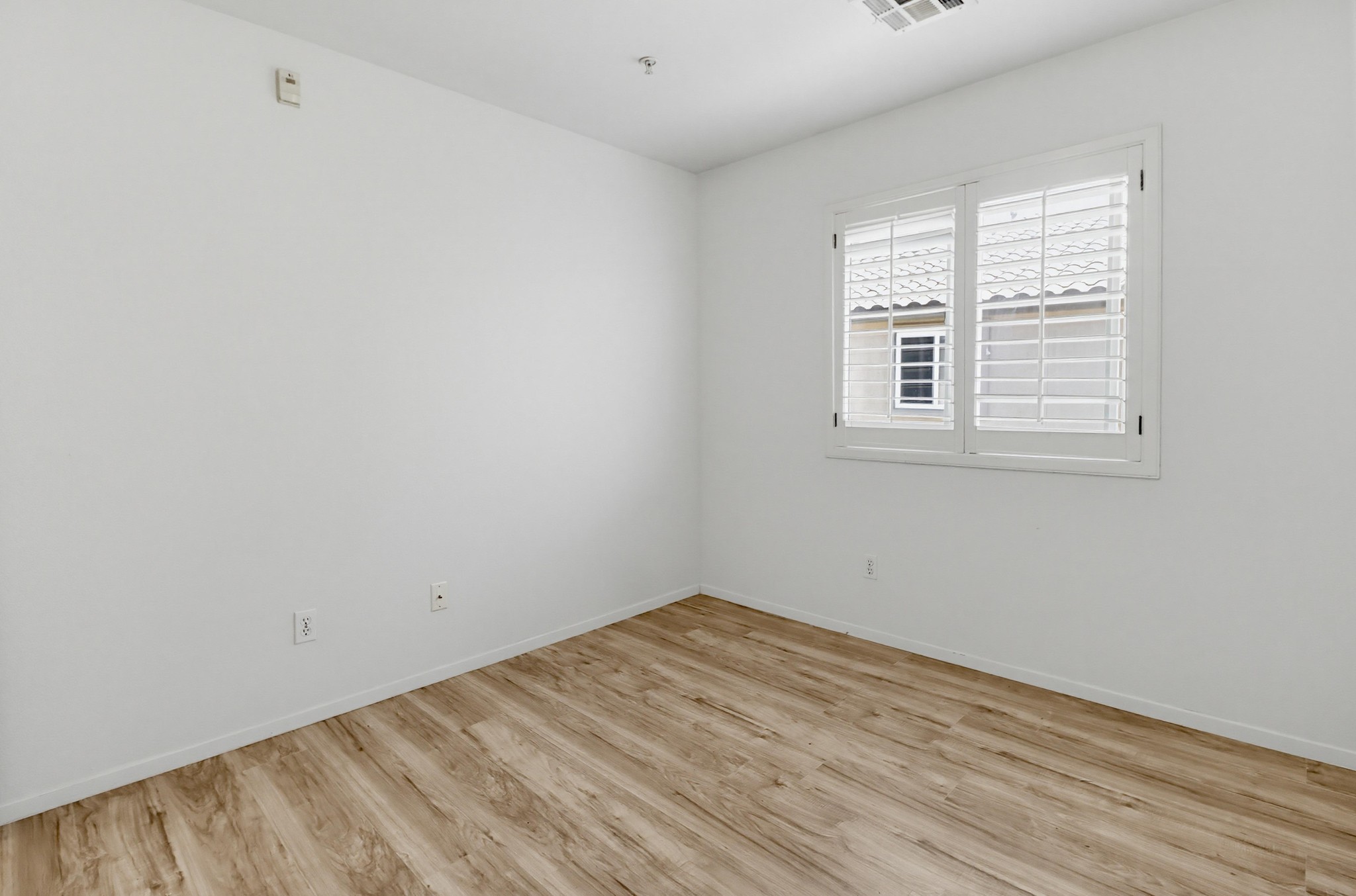 Virtual tour photo 35 of 49 for 1561 Caminito Zaragosa