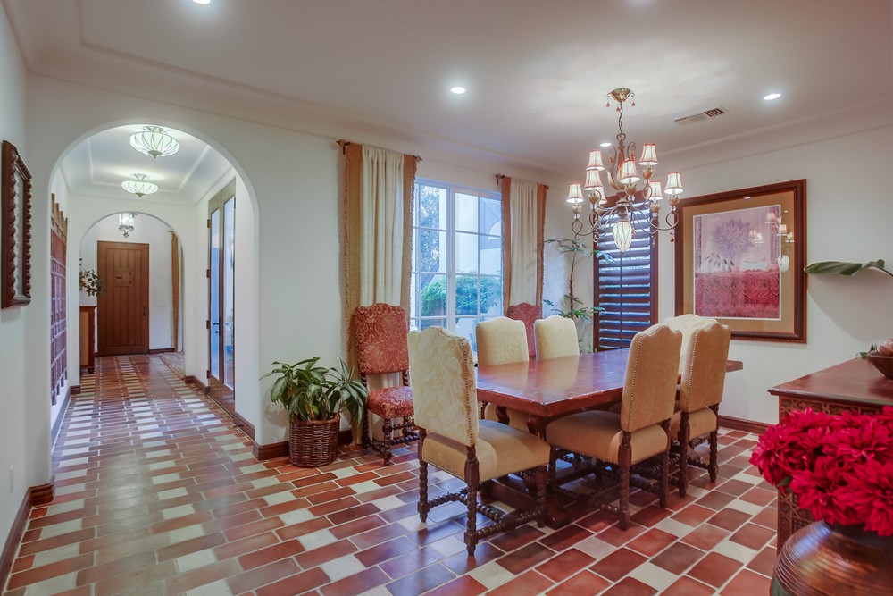 Virtual tour photo 25 of 103 for 15616 New Park Terrace