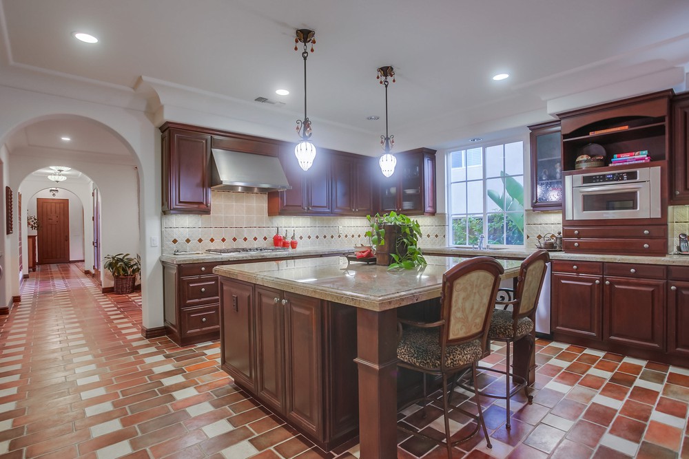 Virtual tour photo 36 of 103 for 15616 New Park Terrace
