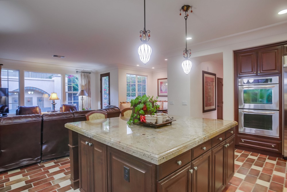 Virtual tour photo 37 of 103 for 15616 New Park Terrace