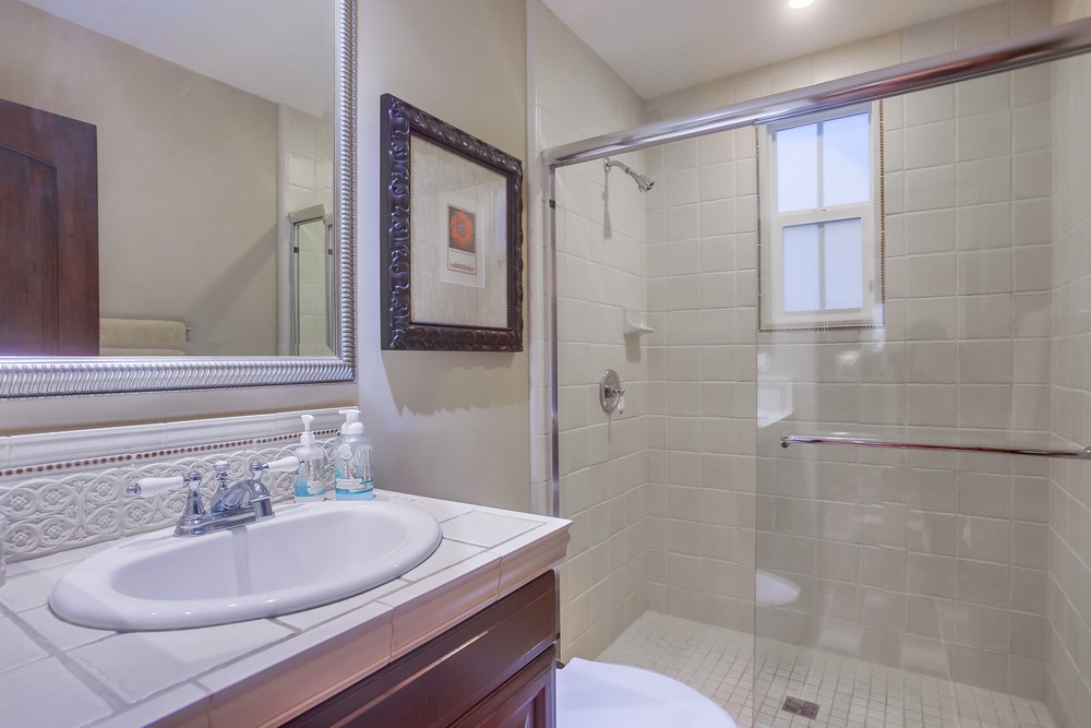 Virtual tour photo 45 of 103 for 15616 New Park Terrace