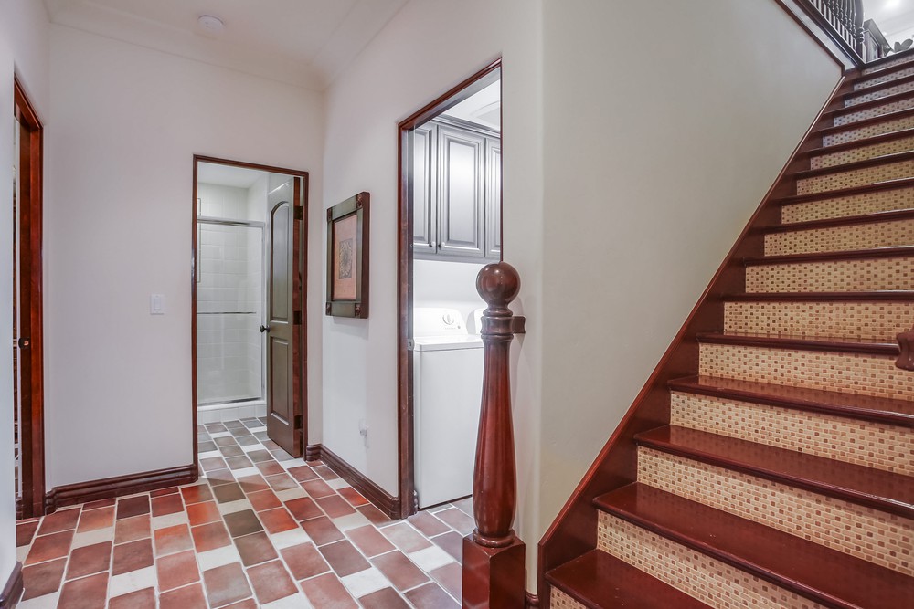 Virtual tour photo 46 of 103 for 15616 New Park Terrace