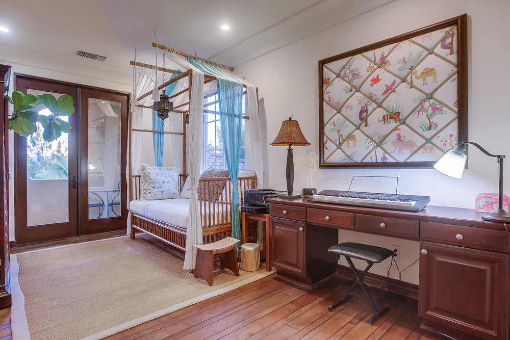 Virtual tour photo 49 of 103 for 15616 New Park Terrace