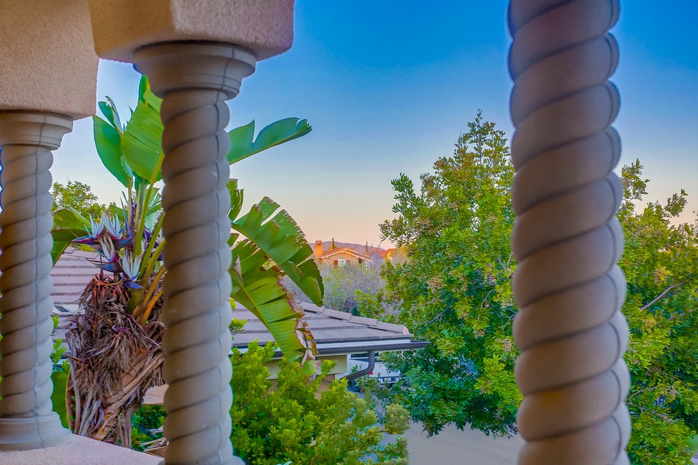Virtual tour photo 53 of 103 for 15616 New Park Terrace