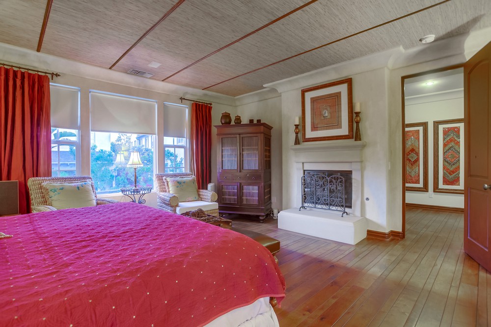 Virtual tour photo 57 of 103 for 15616 New Park Terrace