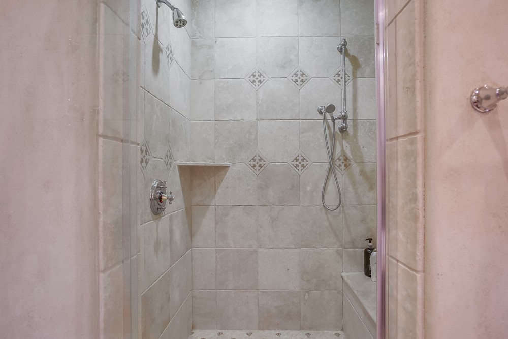 Virtual tour photo 64 of 103 for 15616 New Park Terrace