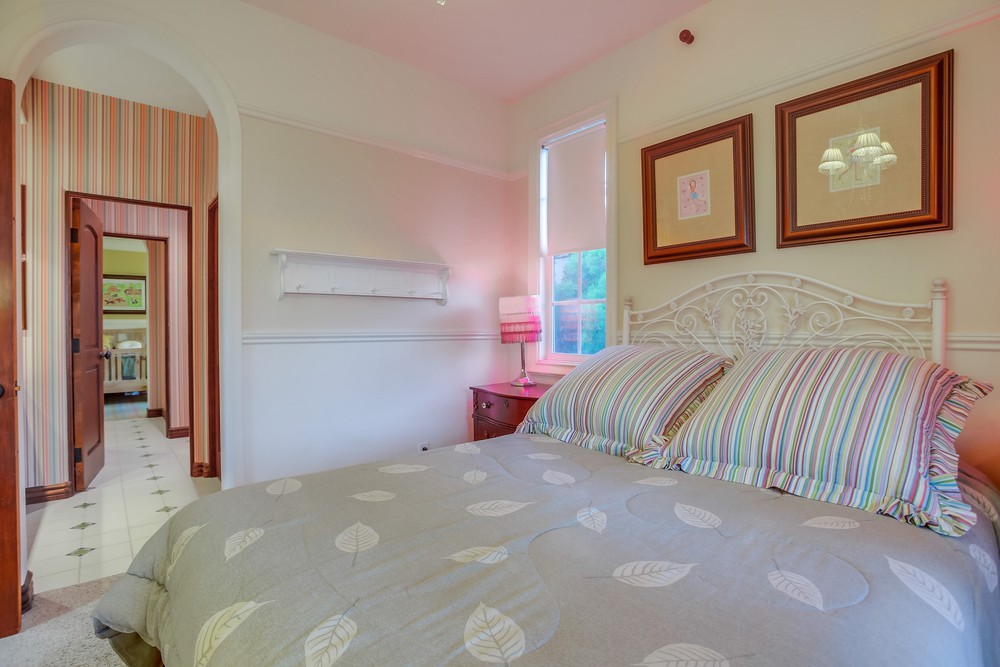 Virtual tour photo 69 of 103 for 15616 New Park Terrace