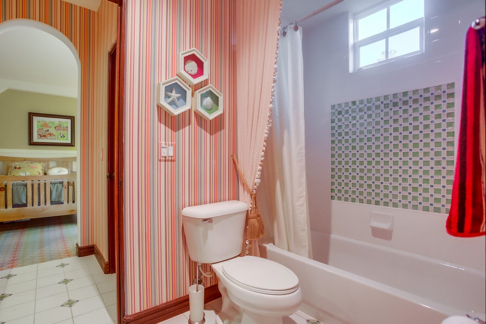 Virtual tour photo 72 of 103 for 15616 New Park Terrace