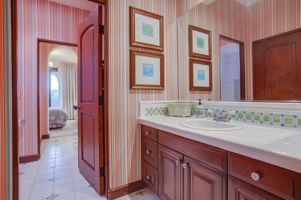 Virtual tour photo 77 of 103 for 15616 New Park Terrace