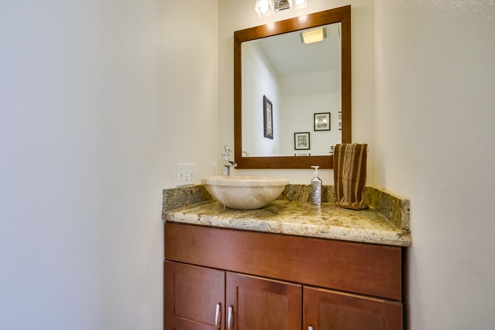 Virtual tour photo 15 of 37 for 1562 Masterson Lane