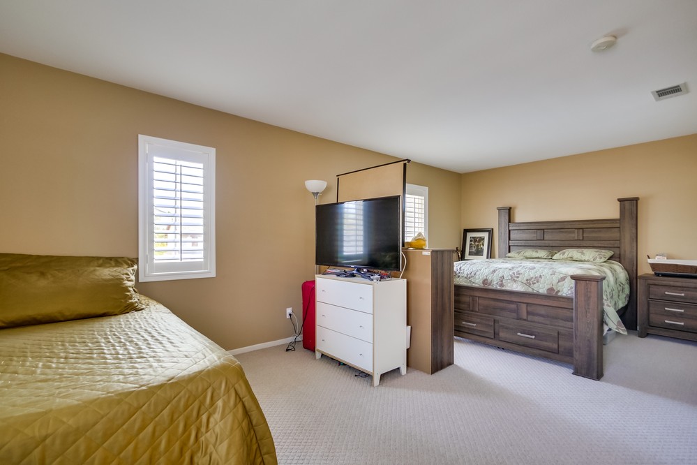 Virtual tour photo 18 of 37 for 1562 Masterson Lane