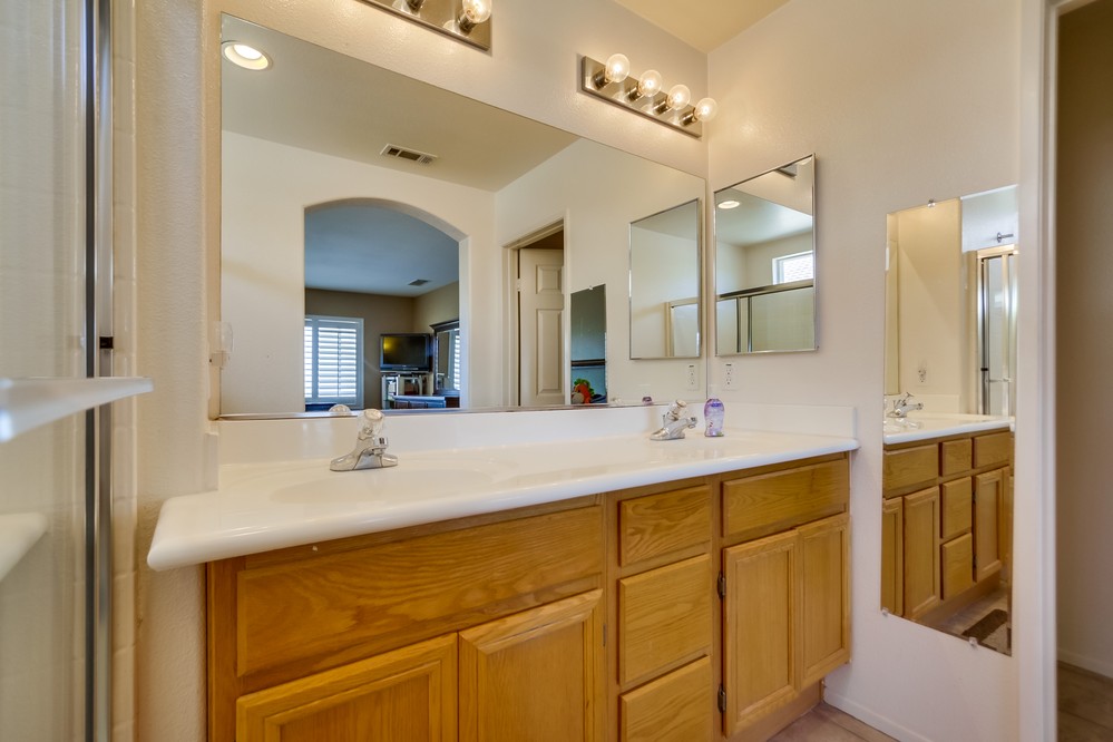 Virtual tour photo 28 of 37 for 1562 Masterson Lane